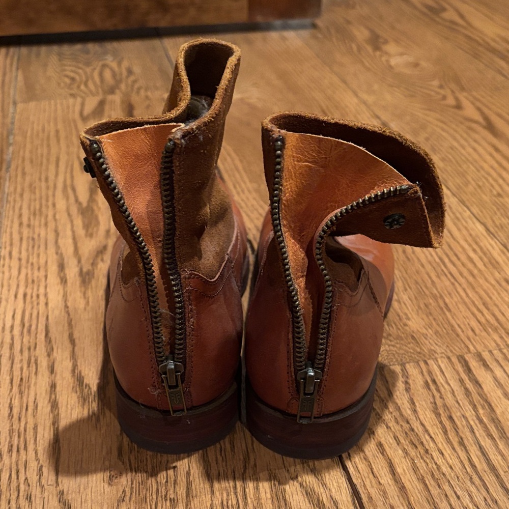 Genuine Frye Leather Ankle Boots size 7 - Picture 3 of 7